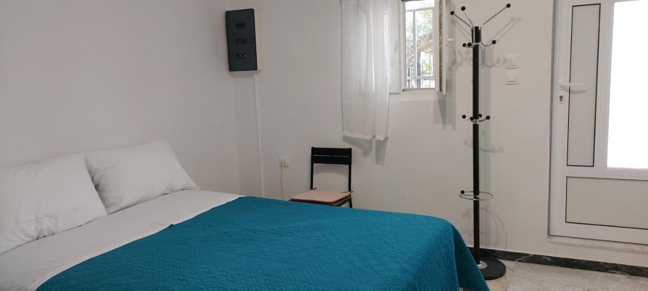 Helen's cozy studio 2 Artemida  Esterno foto